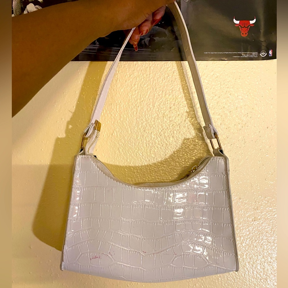 A with purse that you can style With everything.